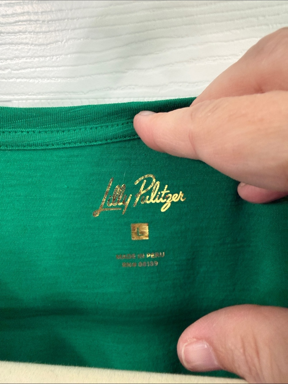 GUC Lilly Pulitzer Etta Top in green.  Size Large. - Picture 3 of 4
